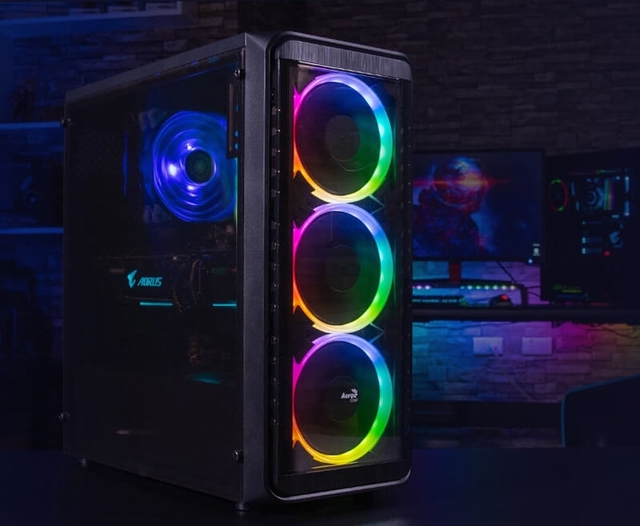 ПК-корпус Aerocool SI-5200 RGB: две секции и три вентилятора с RGB-подсветкой