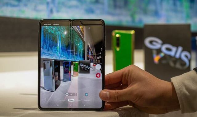 Мнение: Samsung на ровном месте увеличила цену Galaxy Fold, хотя могла этого не делать