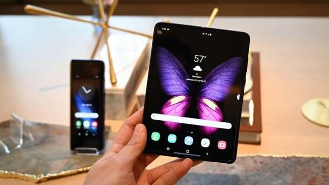 Плевать на надежность: дисплей Galaxy Fold — самый комфортный в мире