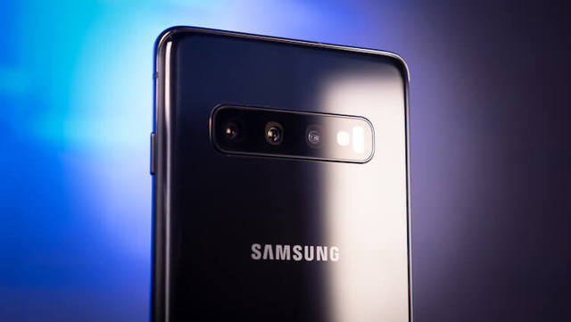 Galaxy S10 получил обновление с поддержкой ночного режима съемки