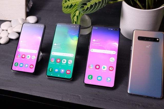 Некоторые Galaxy S10 «умирают» без видимых причин